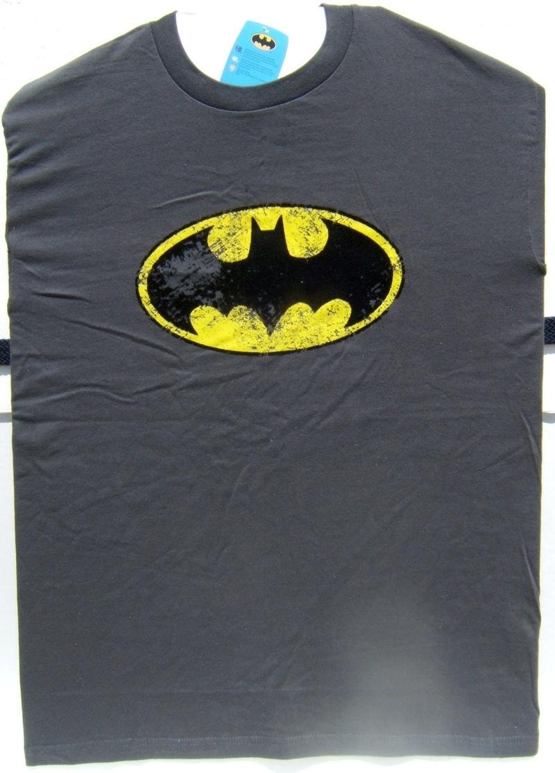 DC Batman Destroyed Logo Medium Size T-Shirt Brand New 100 % Cotton Preshrunk