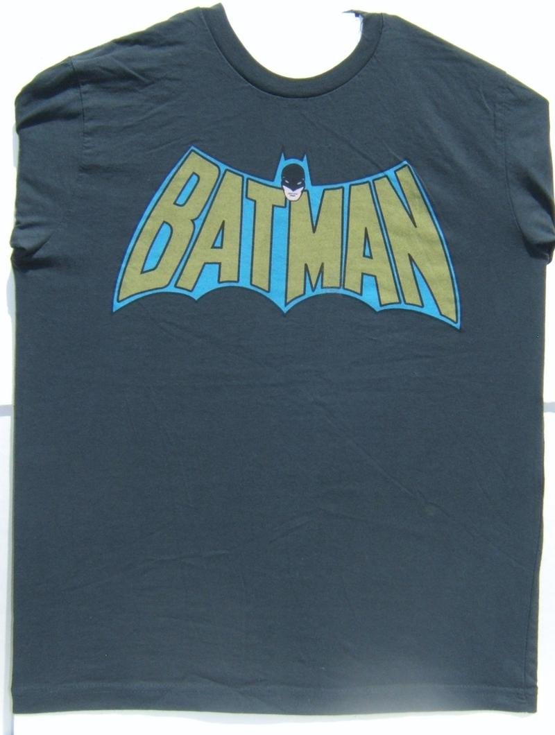 DC Vintage Pre-owned Classic Batman TV Logo Medium Size T-Shirt 100 % Cotton