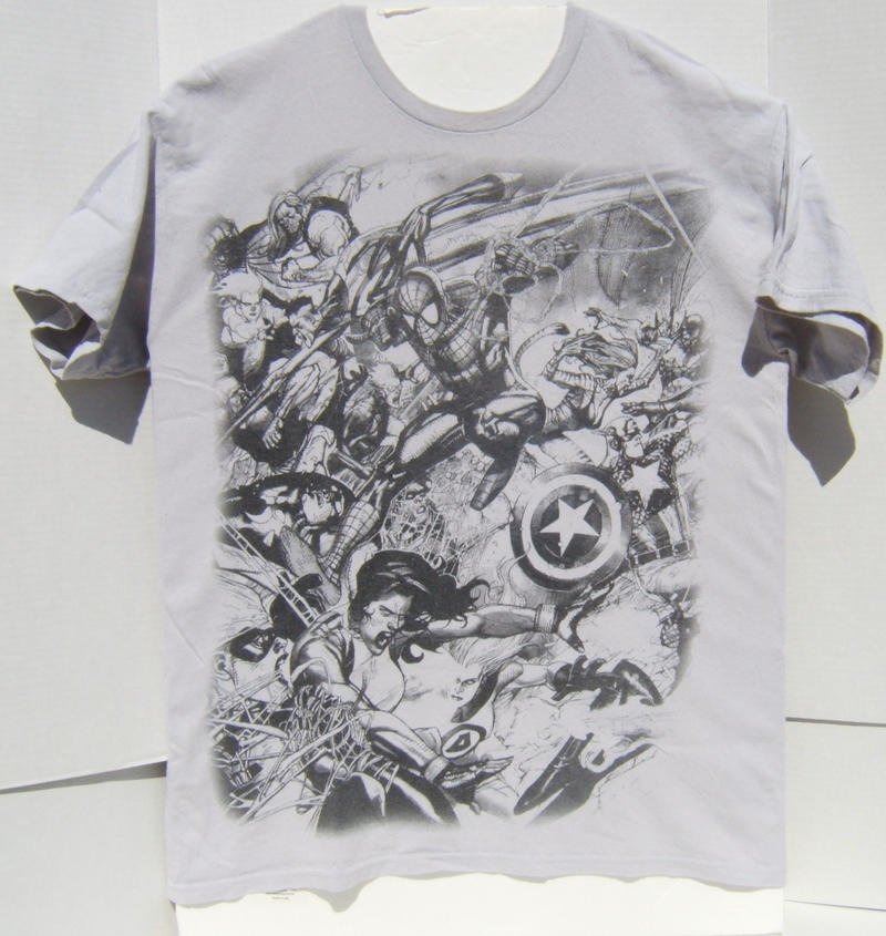 Pre-Owned Marvel Heroes Sketch Short Sleeve Medium T- Shirt Spider-Man Avengers