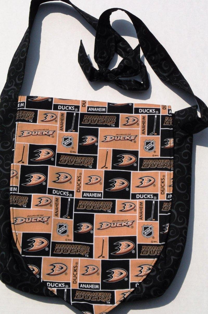 NHL Anaheim Ducks Logo Design Custom Adjustable Strap Messenger Bag