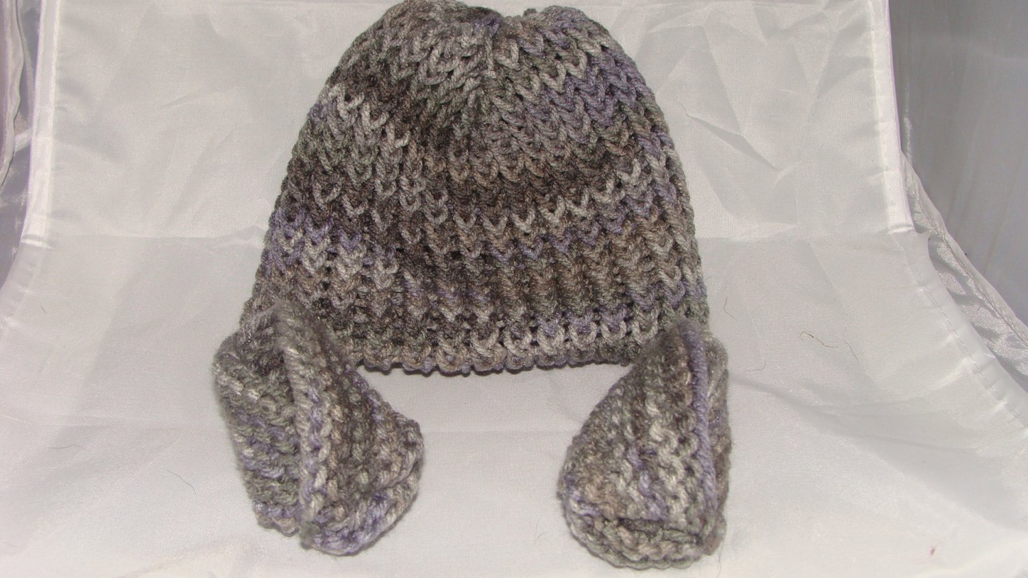 Grey baby booties and hat set