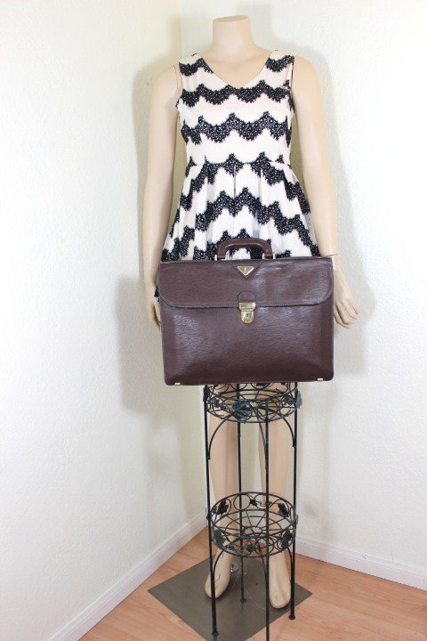 graffiti sling bag