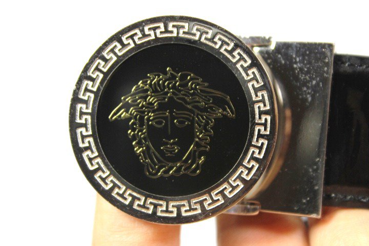 Gianni Versace Black Leather Round Buckle Medusa Face Belt 38 44 110 34 36