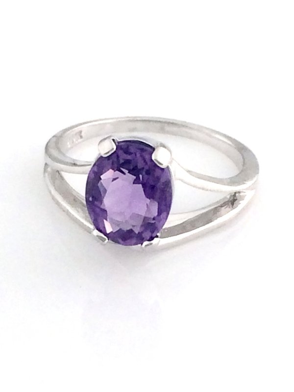 STUNNING 14K SOLID WHITE GOLD 2.27 CARAT OVAL SHAPED AMETHYST RING ~ SIZE 8.5