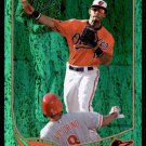 2013 Topps Baseball Emerald Foil Parallel #176  Robert Andino