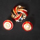 J-8    VINTAGE SET GOLD TONE / ENAMEL PIN & PIERCED EARRINGS -RED /BLACK