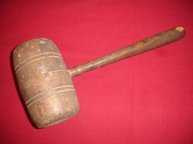 BN-154     VINTAGE 13" LONG SOLID WOOD MALLET Woodenware- Holiday-Crafts