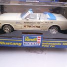 1/18 1964 MUSTANG  INDIE 500 PACE CAR -REVELL