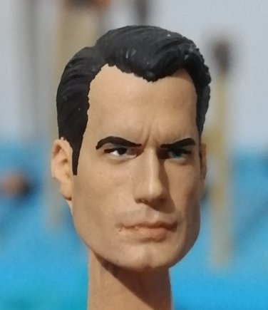 048  HENRY CAVILL SUPERMAN