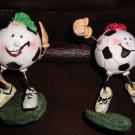 4 Wire Soccer Statues - Cute - NEW GREAT LOT !!