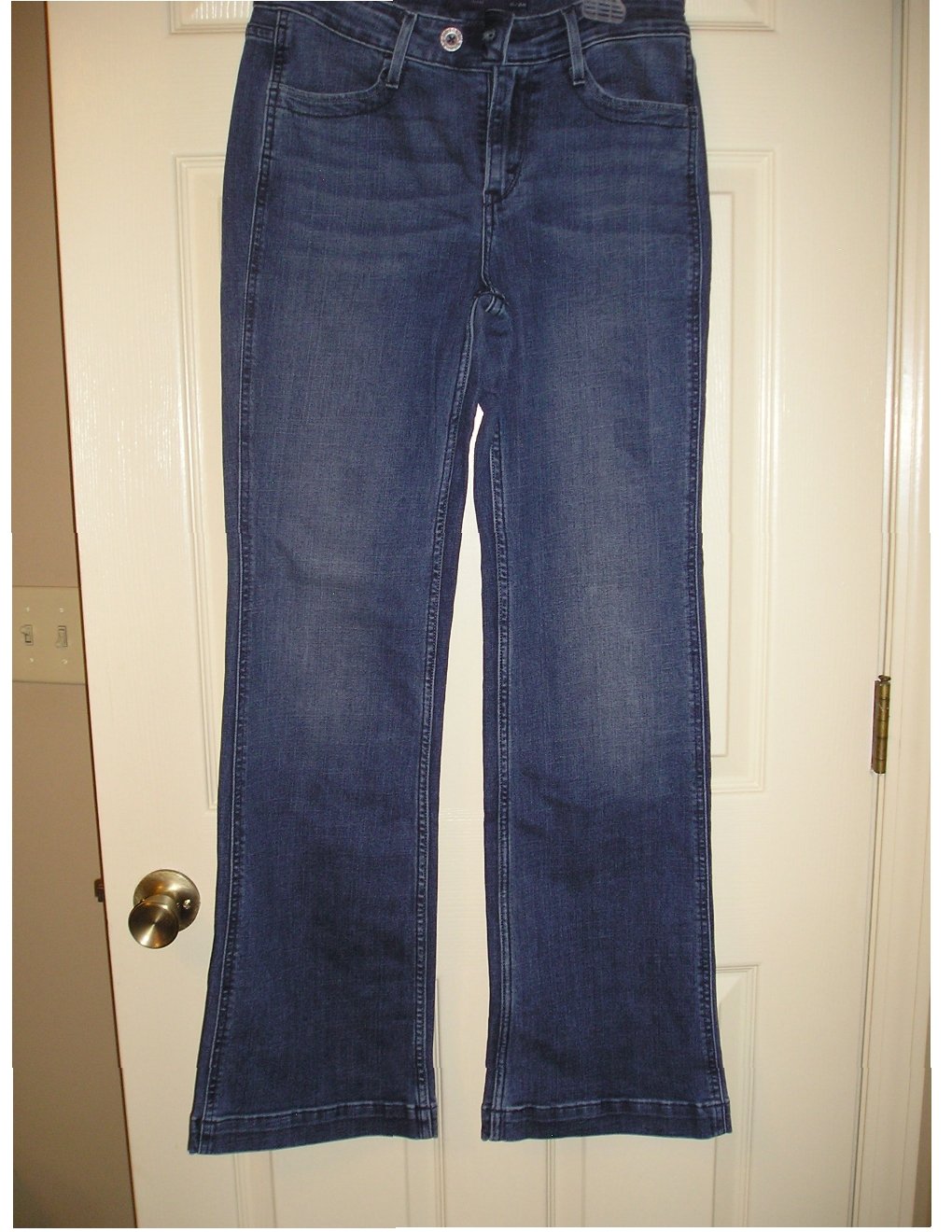 Womens Levi's Demi Curve Classic Flare Jeans Size 8/29 Dark Wash 31 ...