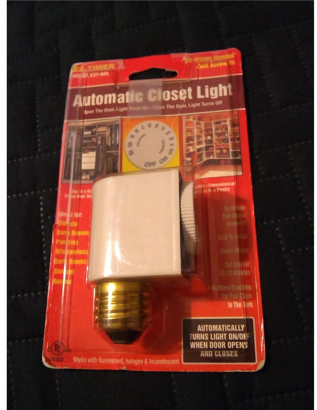 Touch & Glow Automatic Closet Light Model EZTACL New in Package