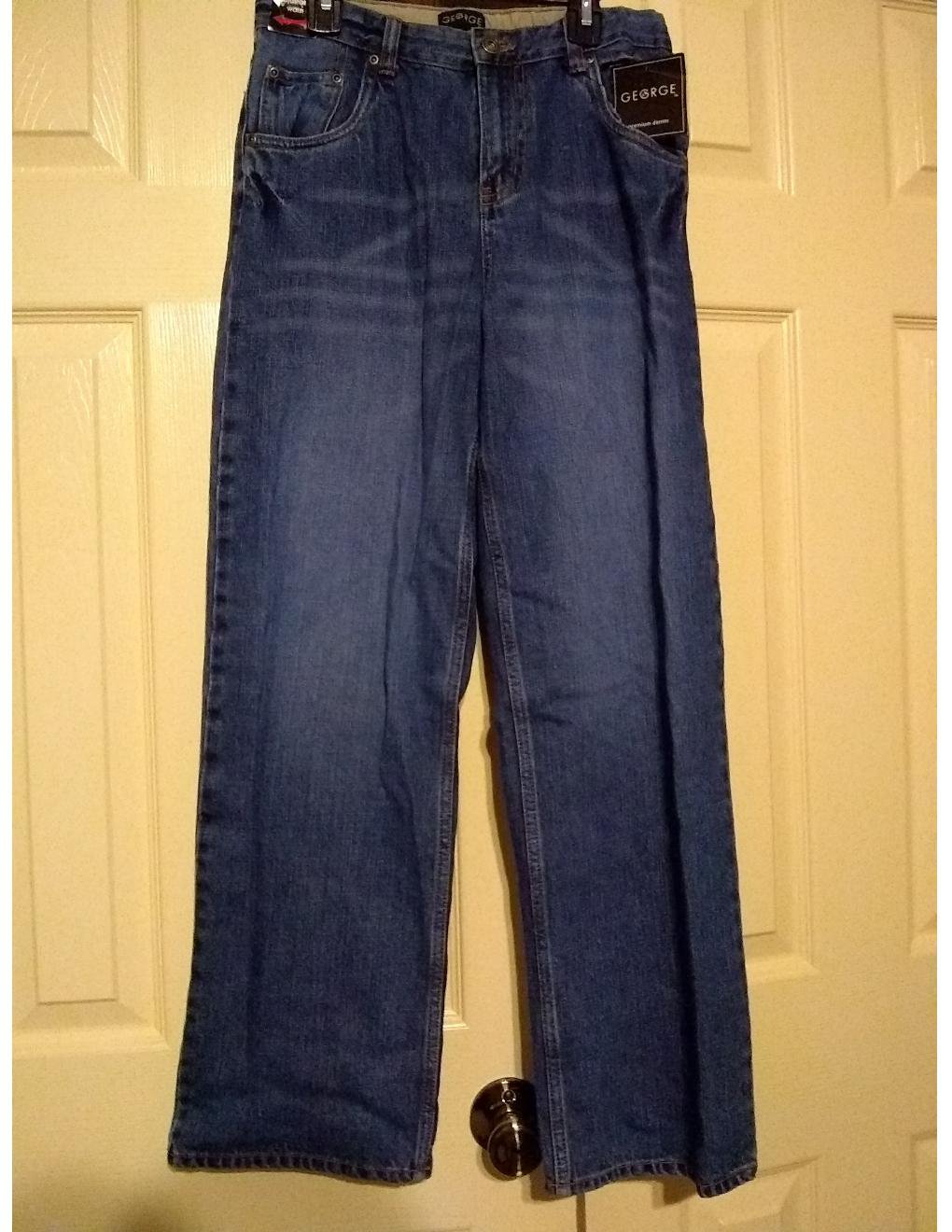 dark wash straight leg jeans