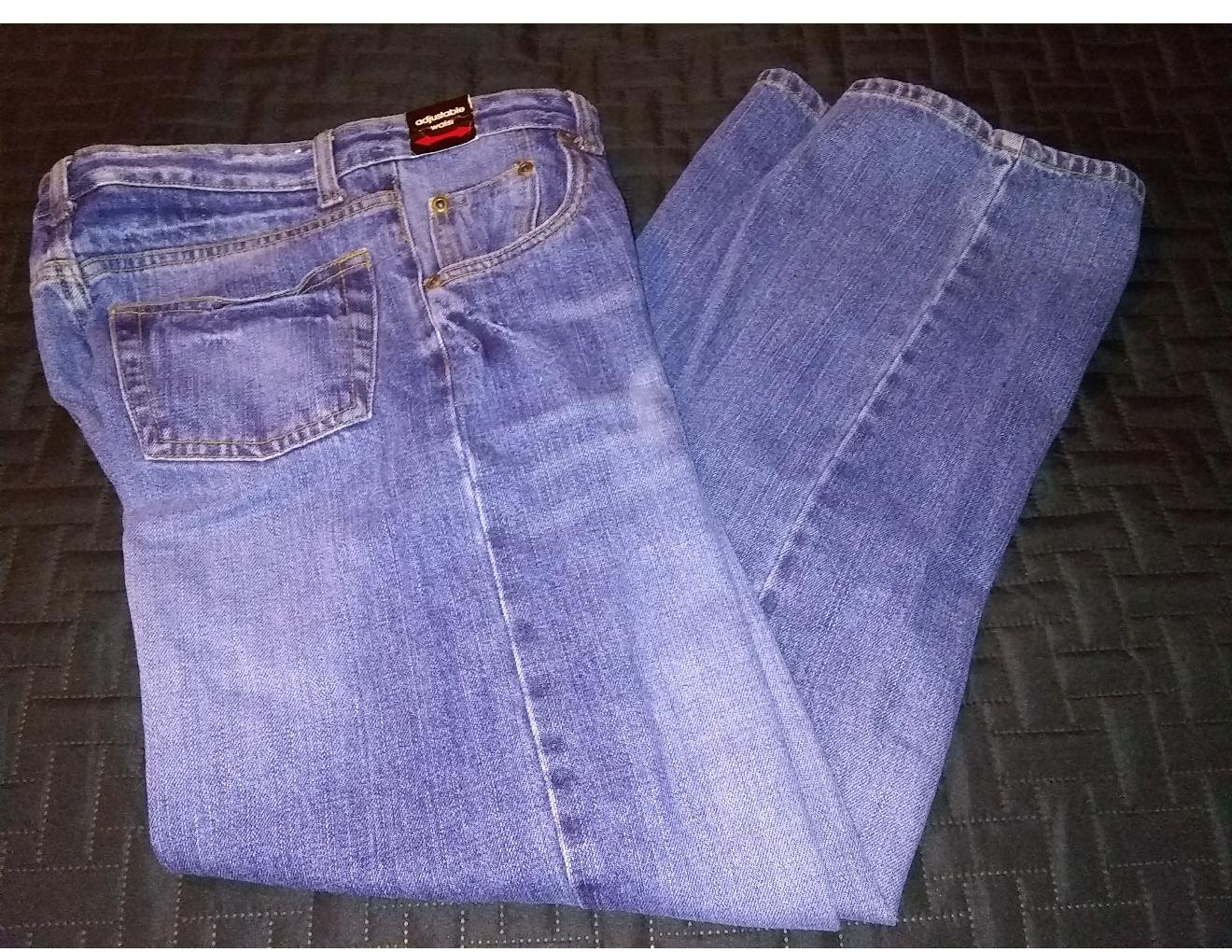 dark wash straight leg jeans