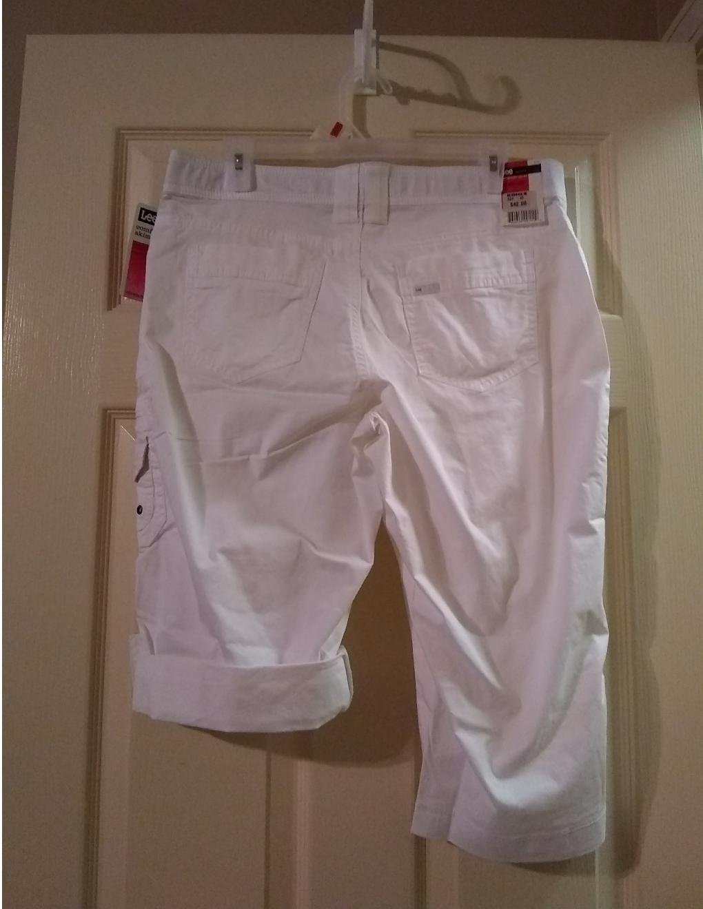 NWT White Lee Comfort Waist Convertible Stretch Skimmer Pants 12 Petite 12P