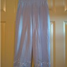 New Cathy Daniels Embroidered Blue Comfort Waist Slubbed Capri Pants Capris Sz. Small or S $42.00