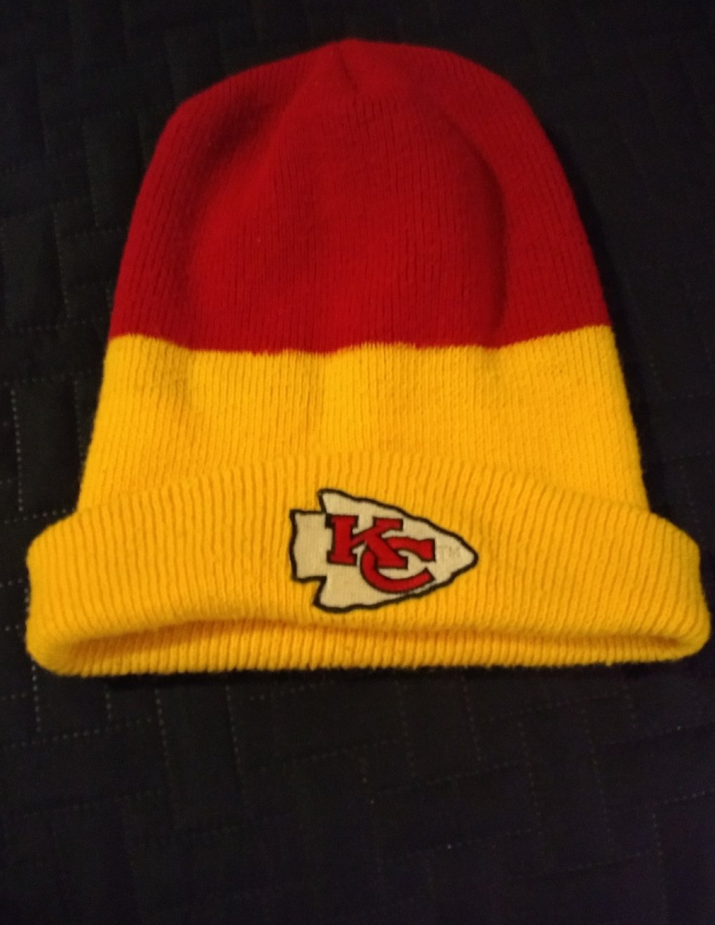 PreOwned Kansas City Chiefs Red Yellow Knit Hat Stocking Cap Vintage