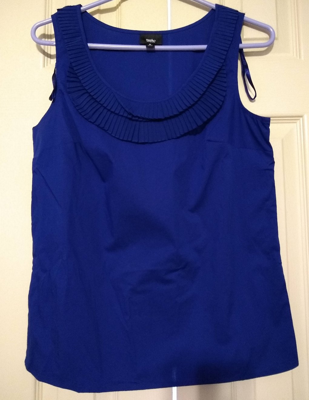 NEW Womens Small Solid Pleated Neckline Sleeveless Shirt or Top Shell Mossimo Blue