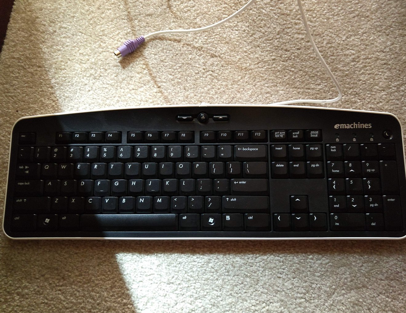 New Emachines KB0511 English US 104Key PS/2 Slim Wired Desktop Keyboard