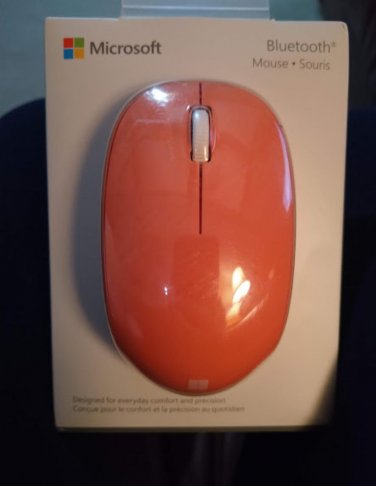 NEW Peach Microsoft Bluetooth Mouse 1929 SEALED RJN-00037