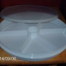 TUPPERWARE # 405 WHITE COLORED PARTY SUSAN TRAY w/ SEAL (No handle)