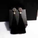 E001104 Earrings (Black)