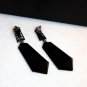 E001093 Earrings (Black)