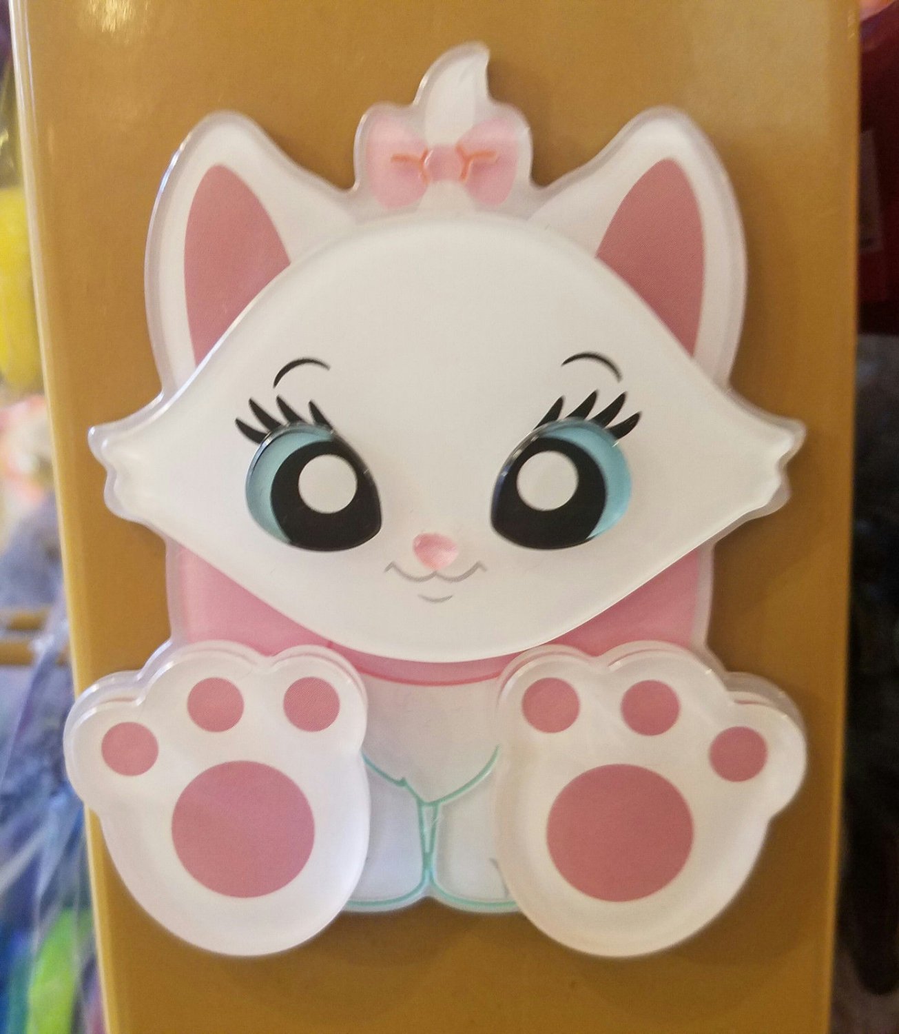 Disney Parks Aristocats Marie Cat Acrylic Magnet Brand New