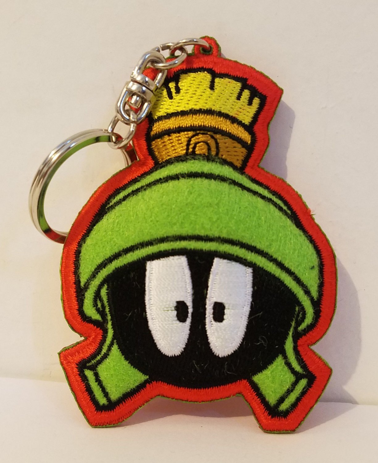 Six Flags Magic Mountain Looney Tunes Marvin The Martian Felt Keychain