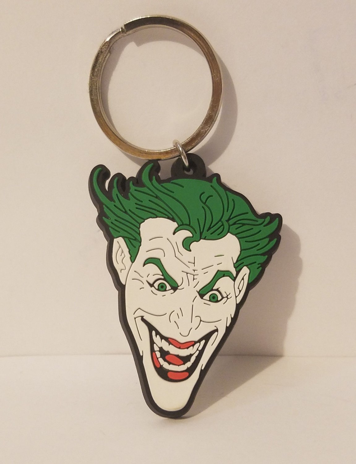 Six Flags Magic Mountain DC Comics The Joker Face Rubber Keychain New