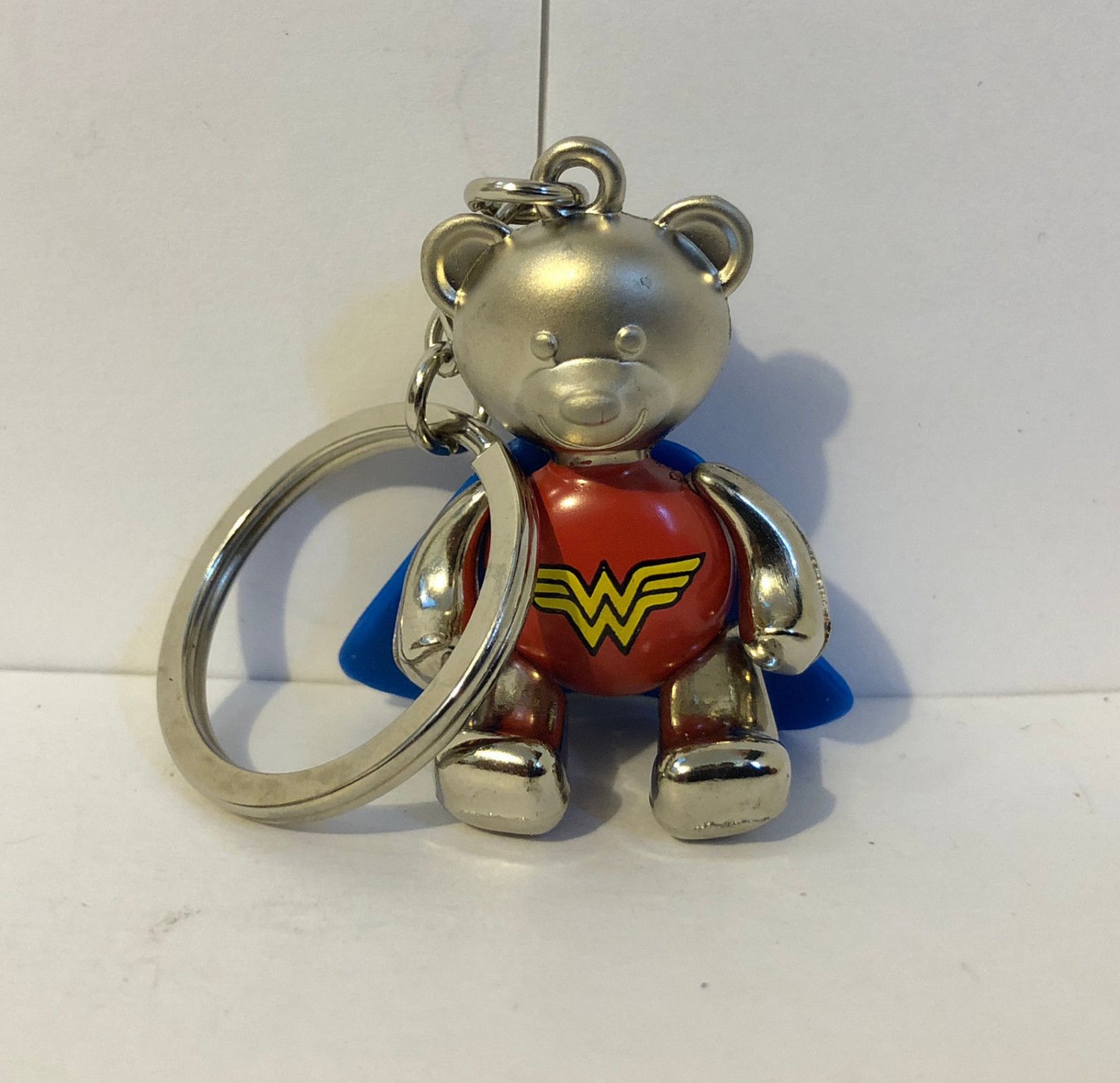 Six Flags Magic Mountain Teddy Bear In Wonder Woman Outfit Keychain