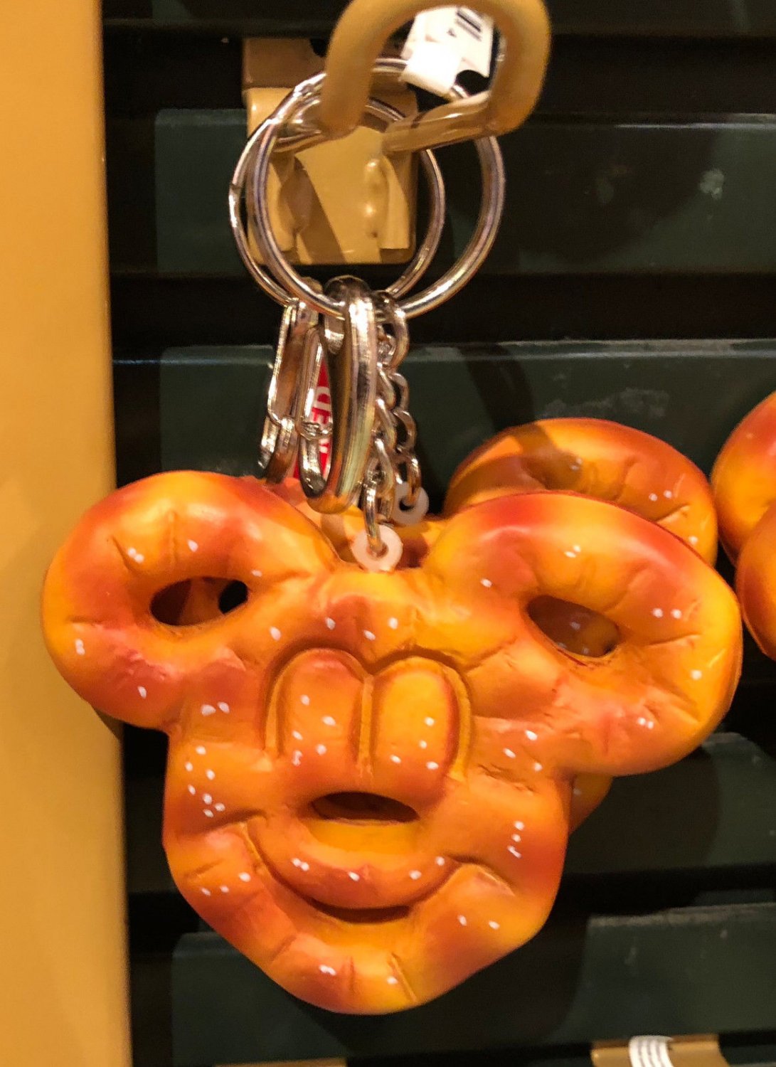 Disney Parks Mickey Mouse Pretzel Keychain New