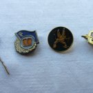 Vintage lot of 4 Collector Push Back and Metal Pins Advertising, Membership, Travel, Sports