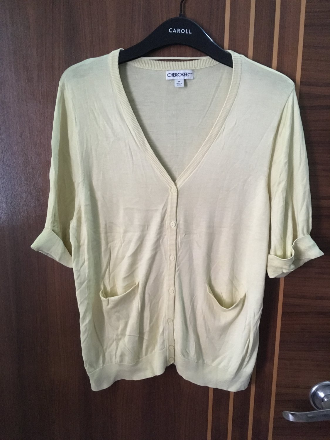 High quality Cotton solid light yellow cardigans pullovers sweaters gift