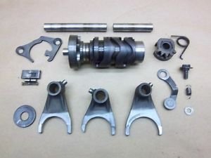 1990 Suzuki RMX250 gear shift shifter drum cam & forks fork assembly 90 RMX 250