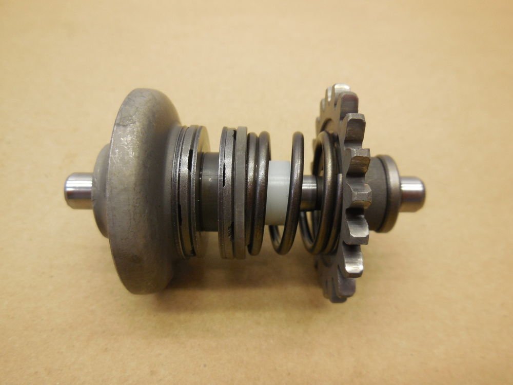 1987 Yamaha YZ125 Power valve governor gear assembly 87 YZ 125