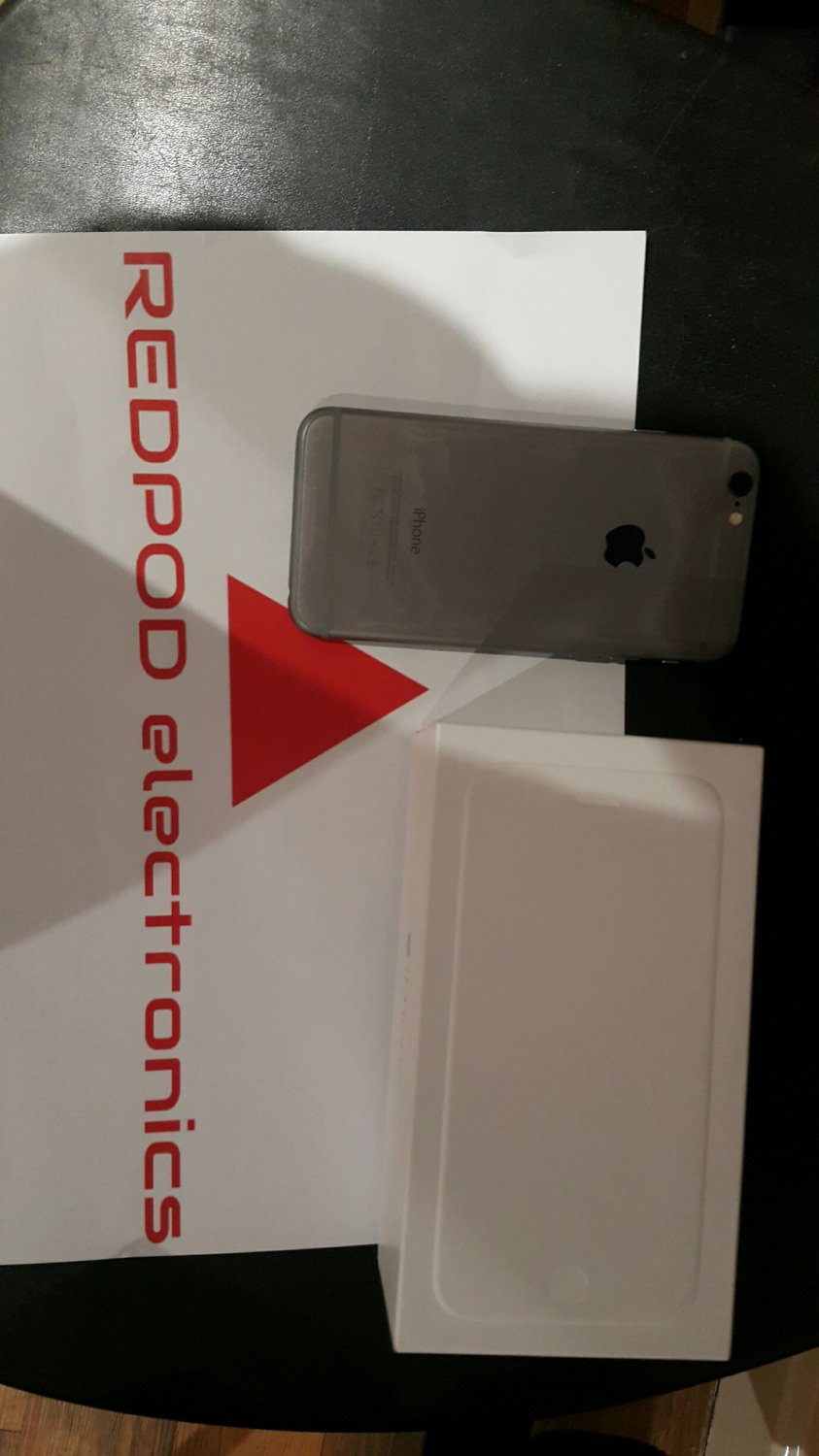 iPhone 6 128GB unlocked - space grey