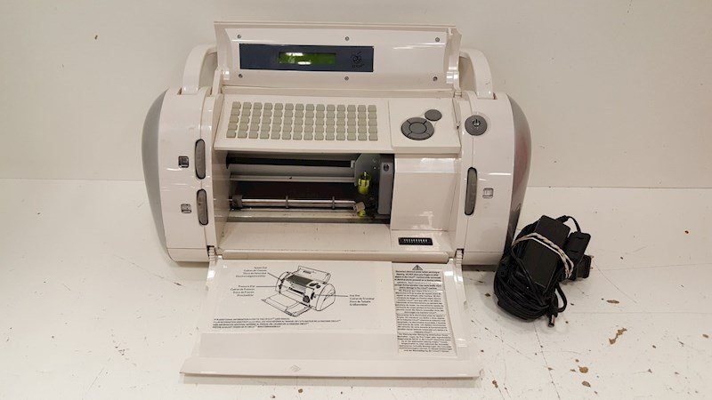 Cricut personal cutter
