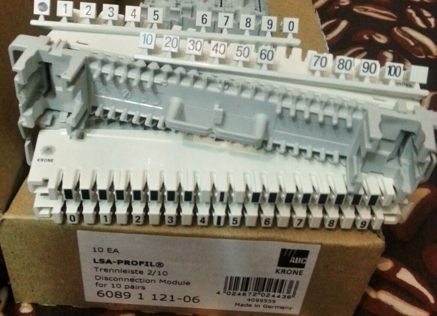 Original NEW LSA-Profil Trennleiste 2/10 Krone for 10 pair 60891121-06