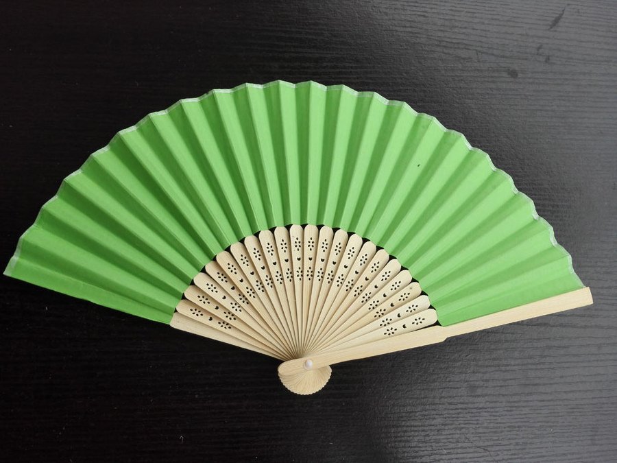 20Pcs/Lot 21cm Green Wedding Paper Fans Paper Fans for Party Decorations Personalized Paper Fans