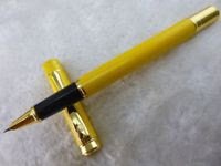 LUOSHI authentic quality golden eagle craft fountain pen ! Gift Love & Jewelry