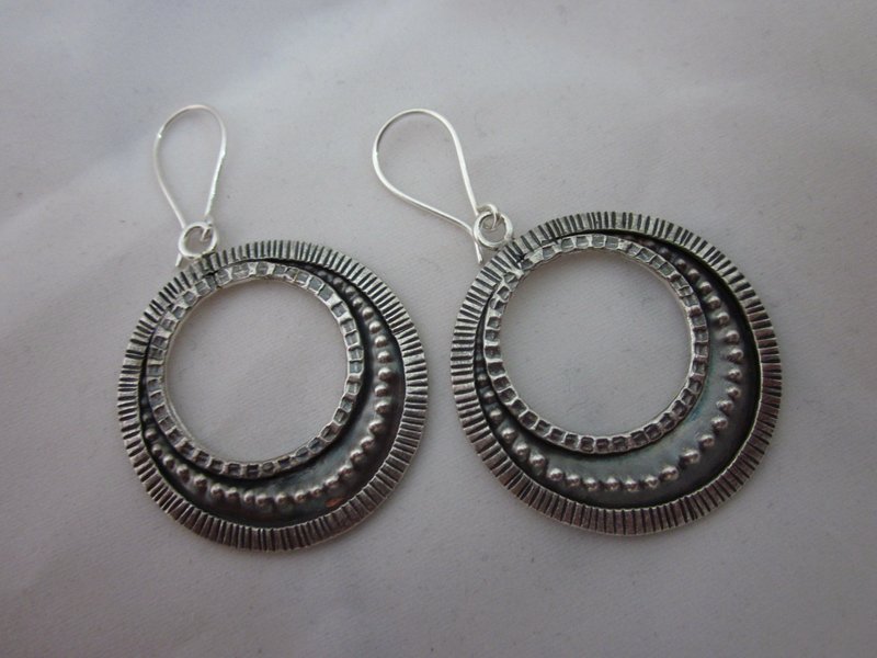 Fine Fashion Silver Earrings Hill Tribe BOHO Vintage Hipster funky Hippy ER115