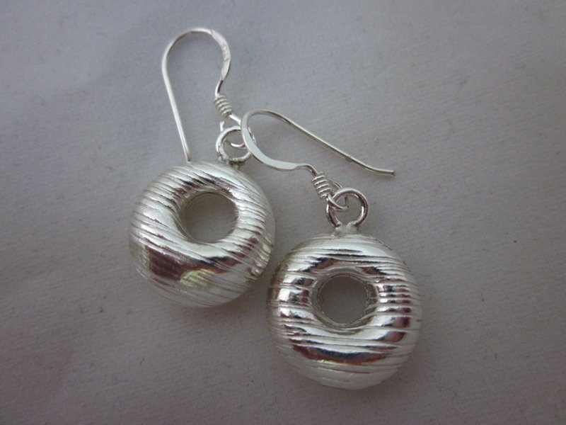 Fashion Silver Earrings Hill Tribe Donuts Dangle Shiny Hipster Ohrringe ER121