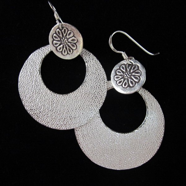 Fine Fashion Silver Earrings Round Handcrafted ELEGANT Pendientes de plata E133