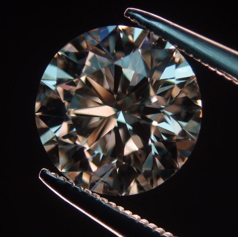 Cubic Zirconia White CZ ROUND CUT 2mm 1000pcs PremiumAA Grade Loose