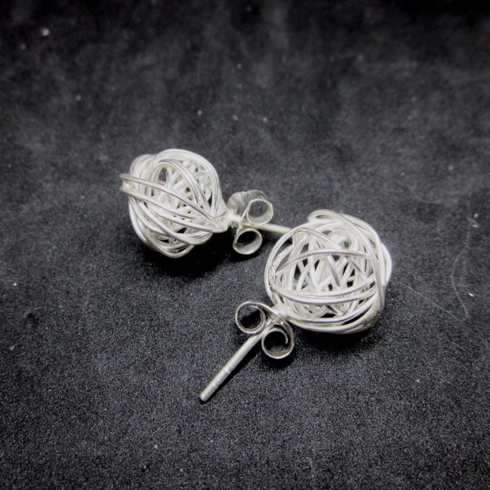 Thai Hill Tribe Stud Earrings Pure Silver Ethnic Tribal Knit Balls R519