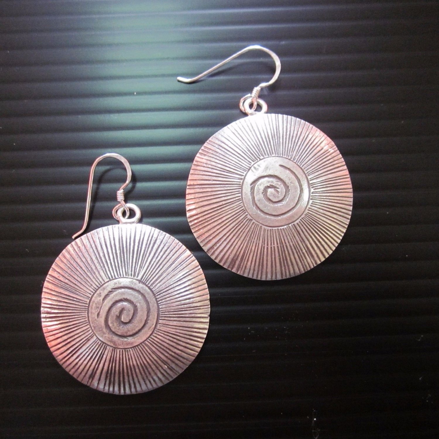 Fine Silver Earrings Karen Vintage Fashions Dangle Spiral Round Circle CS9125943