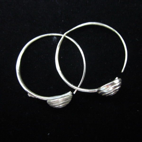 Thai Hill Tribe Earrings Fine Silver karen tribal spiral Bottom Artisan Asian