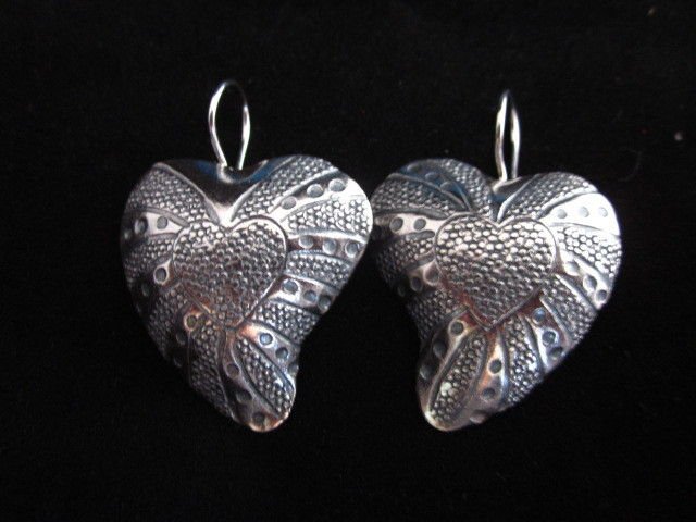Handcrafted Earrings Hill tribe karen Fine pure Silver Hearts couple Dating Gift