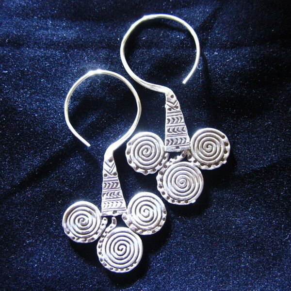 Thailand Fine Sterling 925 Silver Earrings Triple Filigree Hoop Hook Collectible
